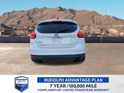 Used 2017 Ford Focus Titanium image 5