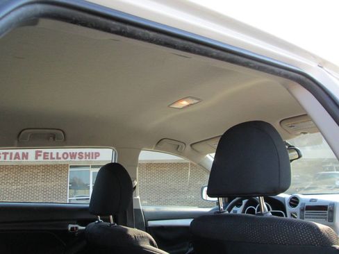 Used 2009 Pontiac Vibe image 55