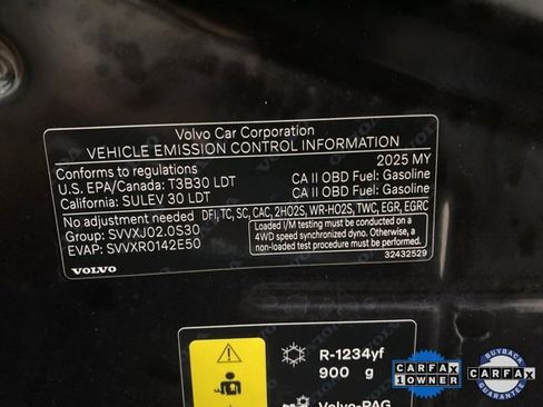 Used 2025 Volvo XC90 B6 Plus image 92