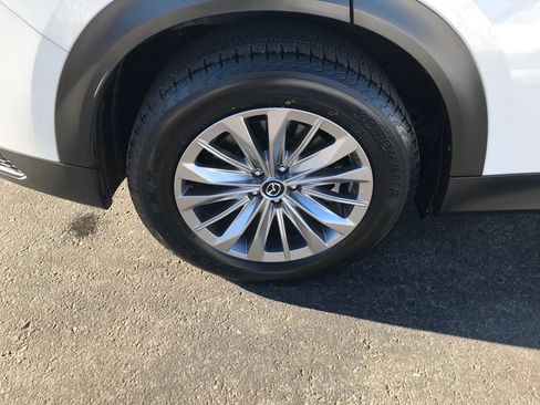 Used 2024 MAZDA CX-90 3.3 Turbo w/ Preferred Package image 43