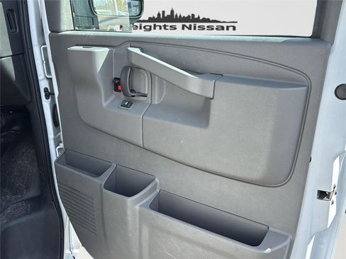 Used 2023 GMC Savana 2500 w/ Driver Convenience Package RWD image 19