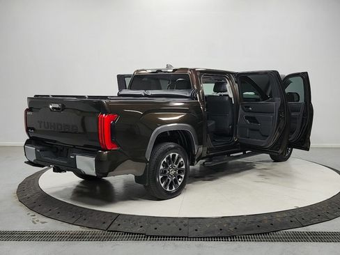 Used 2024 Toyota Tundra Limited w/ Power Package AWD/4WD image 15