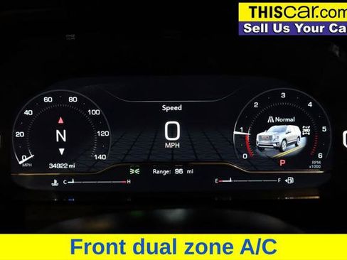 Used 2023 GMC Yukon Denali AWD/4WD image 18