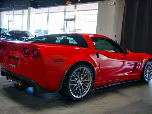 Used 2012 Chevrolet Corvette Grand Sport w/ 2LT Preferred Equipment Group RWD image 32