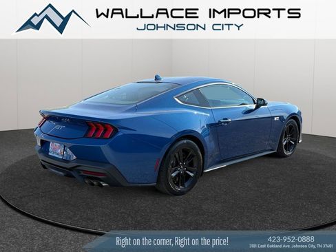 Used 2024 Ford Mustang GT RWD image 6