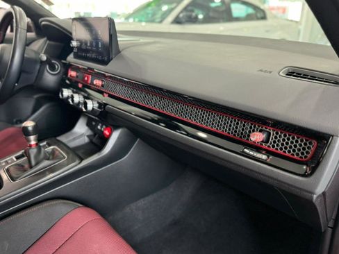 Used 2024 Honda Civic Si image 19