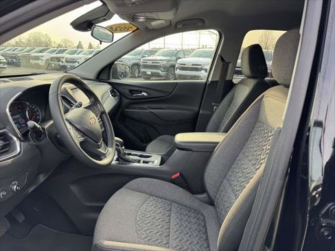 Used 2024 Chevrolet Equinox LT image 11
