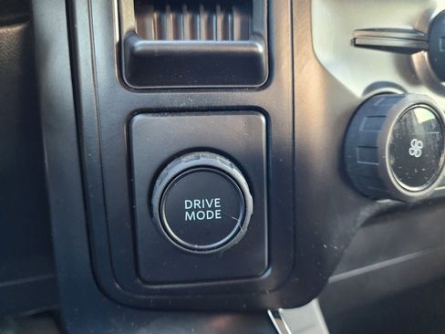 Used 2024 Ford F150 STX image 29