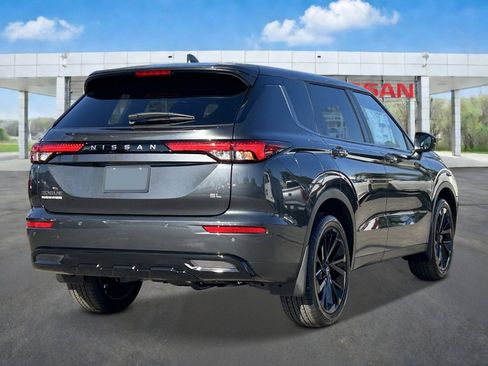 New 2026 Nissan Rogue SL AWD/4WD image 4
