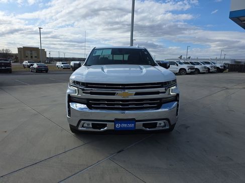 Used 2022 Chevrolet Silverado 1500 LTZ RWD image 2