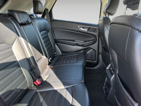Used 2024 Ford Edge SEL w/ Convenience Package image 13