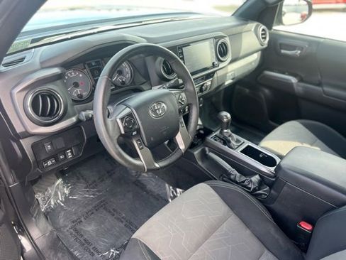Certified 2023 Toyota Tacoma TRD Off-Road image 16