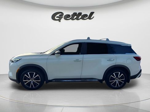 Used 2023 INFINITI QX60 Sensory w/ Cargo Package image 14