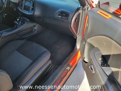 Used 2022 Dodge Challenger R/T Scat Pack image 11