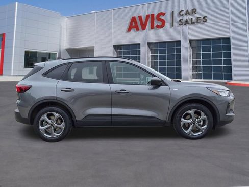Used 2025 Ford Escape ST-Line AWD/4WD image 5