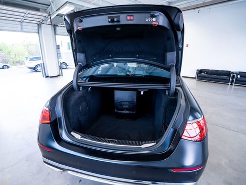 Used 2023 Mercedes-Benz Maybach S 680 4MATIC w/ Manufaktur Leather Package image 72