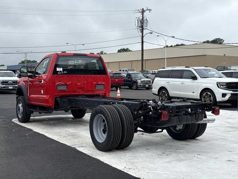 New 2026 Ford F600 2WD Regular Cab Super Duty image 5