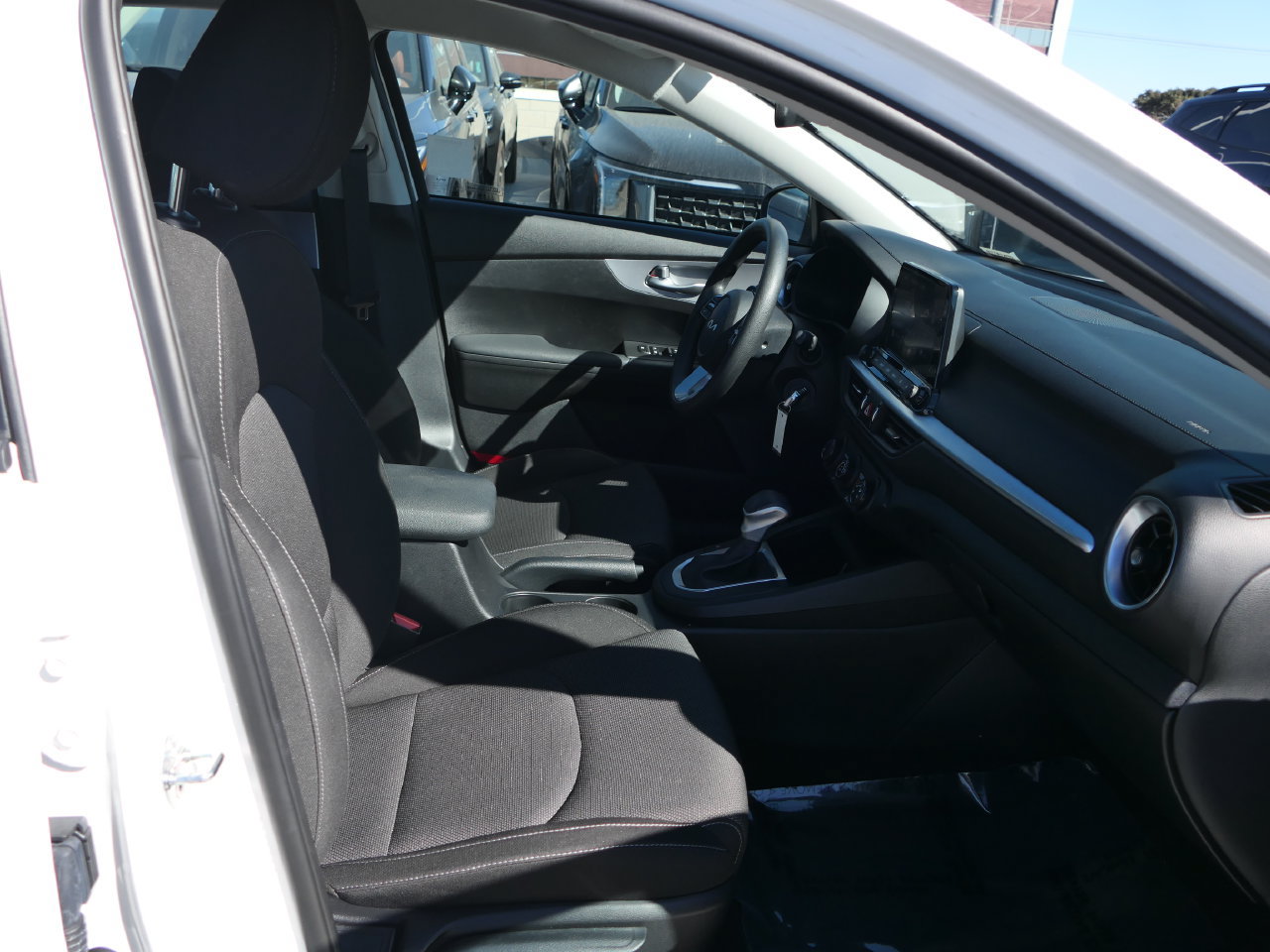 Used 2023 Kia Forte LXS FWD image 27