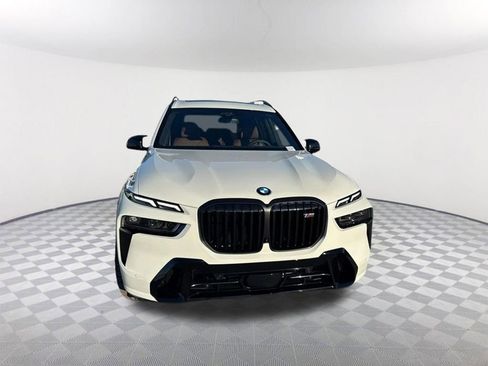 New 2026 BMW X7 M60i AWD/4WD image 3