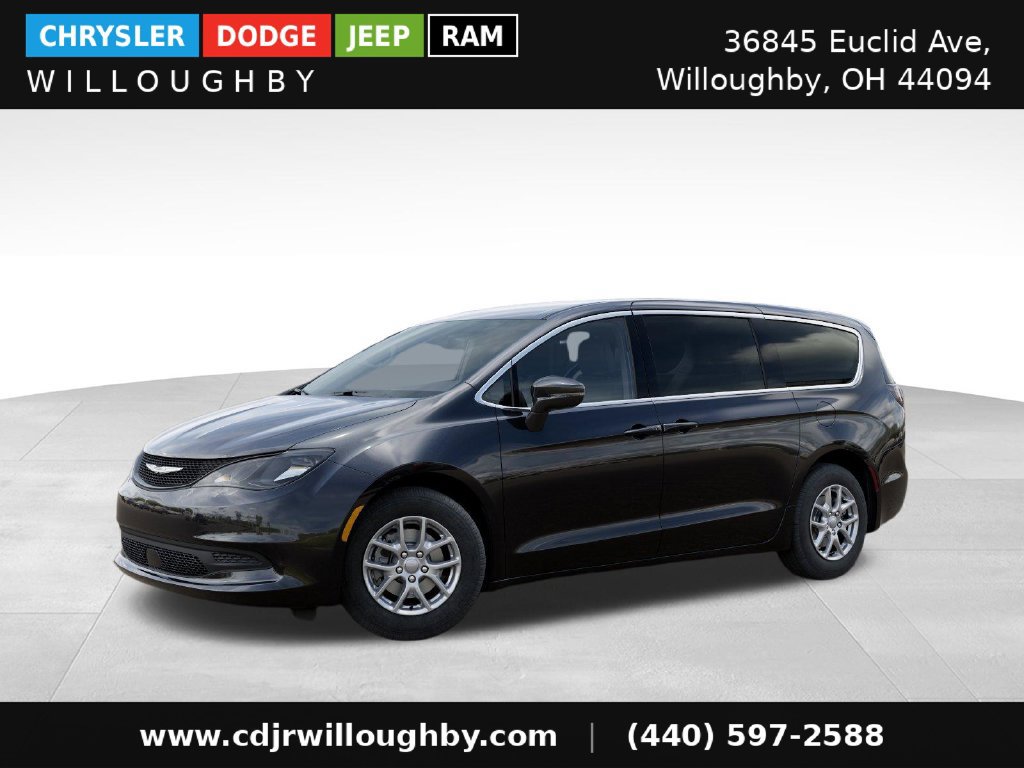 New 2027 Chrysler Pacifica LX FWD image 2