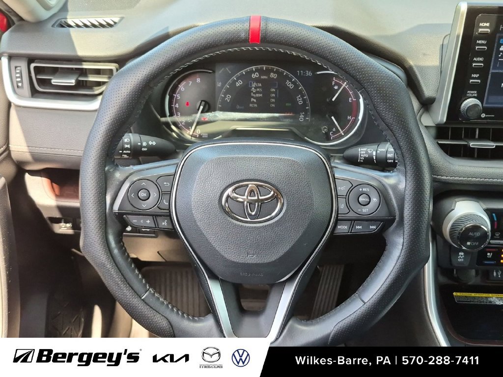 Used 2019 Toyota RAV4 Limited w/ Advanced Technology Package AWD/4WD image 15
