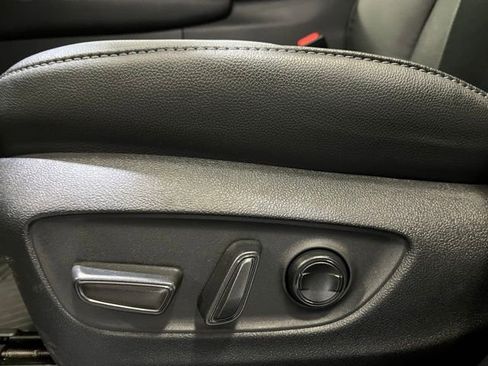 Used 2024 Toyota Grand Highlander AWD Hybrid image 17