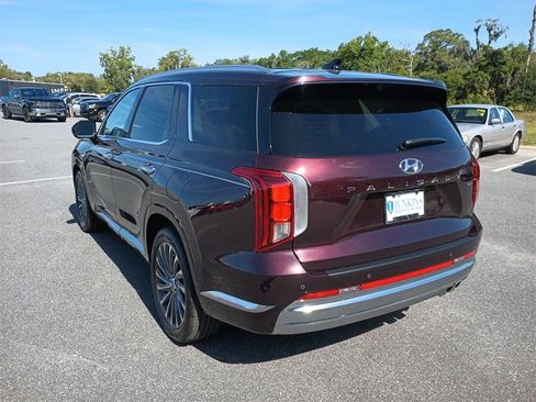 Used 2024 Hyundai Palisade Calligraphy image 12
