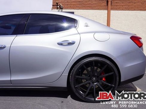 Used 2015 Maserati Ghibli image 40