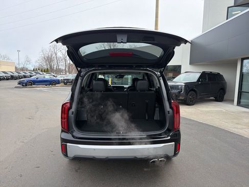 Used 2023 Kia Telluride S w/ S Sunroof Package image 15