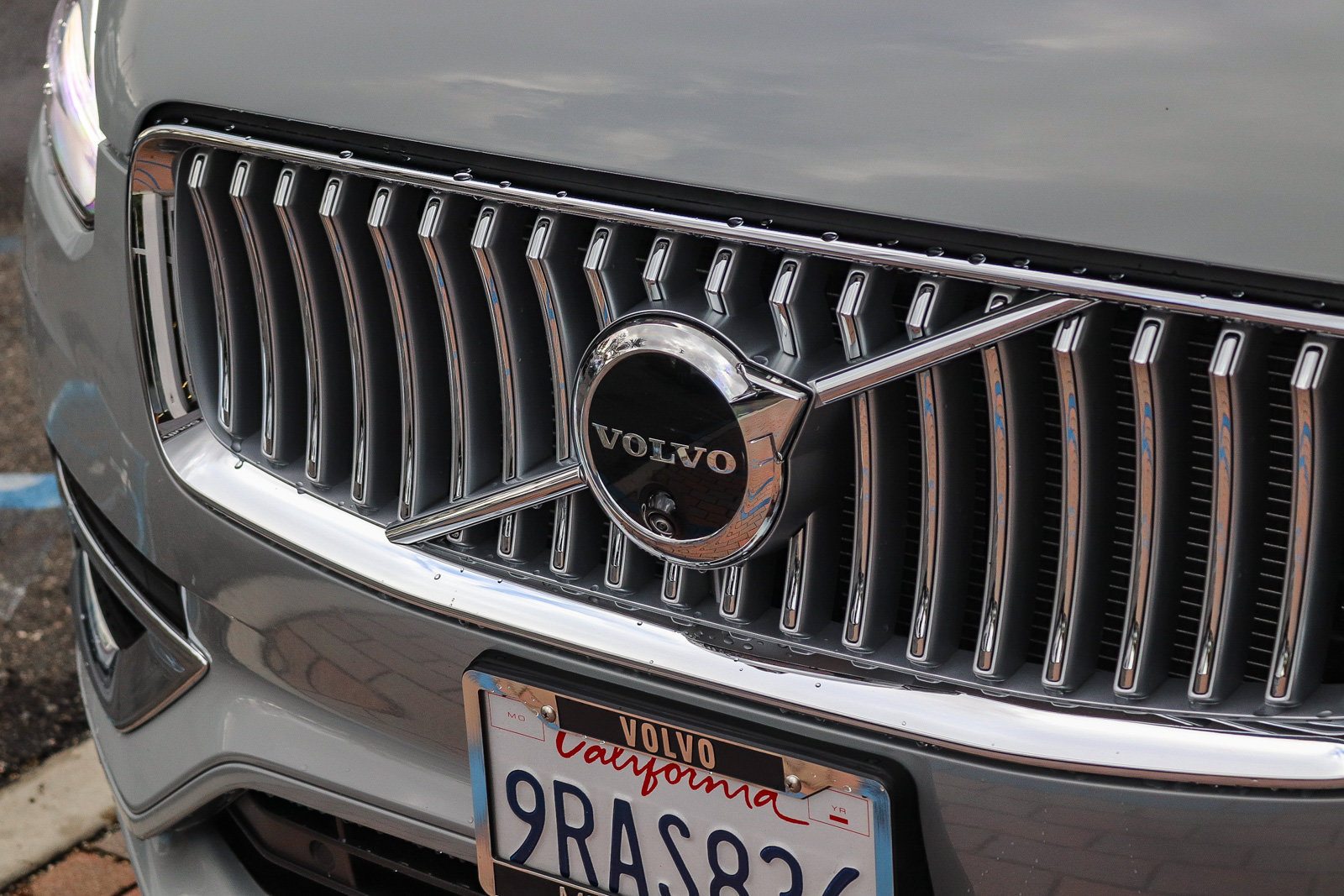 Used 2025 Volvo XC90 T8 Plus w/ Protection Package Premier AWD/4WD image 13