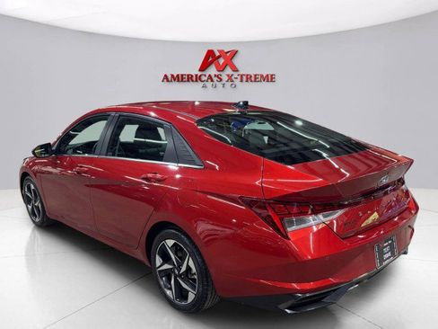 Used 2022 Hyundai Elantra Limited image 4