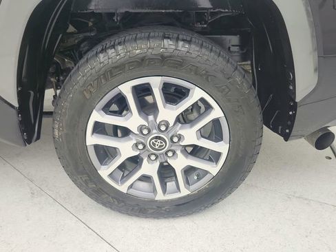 Used 2022 Toyota Tundra 1794 Edition image 27