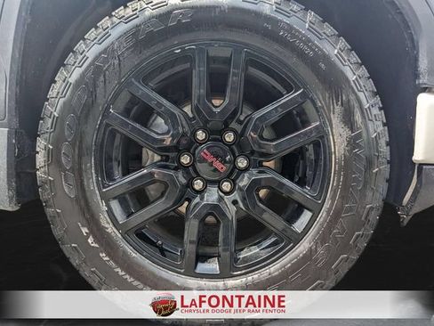 Used 2024 GMC Sierra 1500 Elevation w/ Elevation Premium Package AWD/4WD image 32