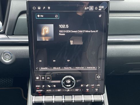 New 2026 GMC Terrain AT4 w/ Convenience Package III image 46