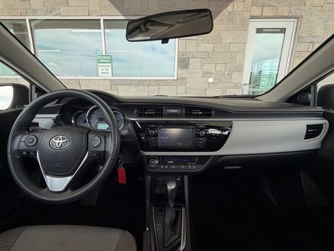 Used 2016 Toyota Corolla LE FWD image 24