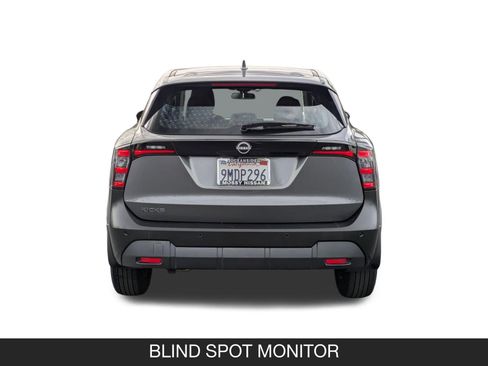 Certified 2025 Nissan Kicks S image 9