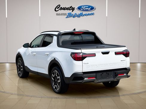 Used 2025 Hyundai Santa Cruz Limited AWD/4WD image 7