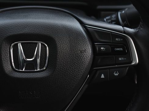 Used 2022 Honda Accord EX-L image 34