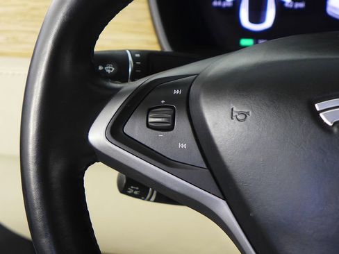 Used 2018 Tesla Model S 75D AWD/4WD image 30