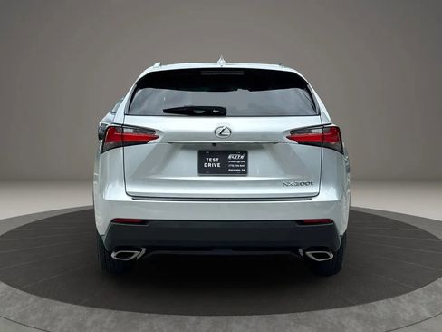 Used 2017 Lexus NX 200t FWD image 5