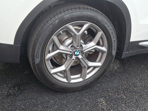Used 2023 BMW X3 xDrive30i w/ Premium Package w/ZPA AWD/4WD image 4