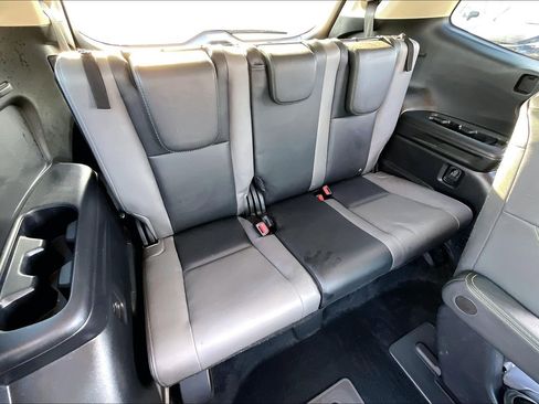 Used 2023 Subaru Ascent Onyx Edition image 26