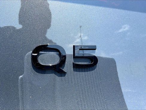 Used 2025 Audi Q5 Premium Plus AWD/4WD image 31