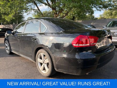 Used 2013 Volkswagen Passat 2.5 SE FWD image 3