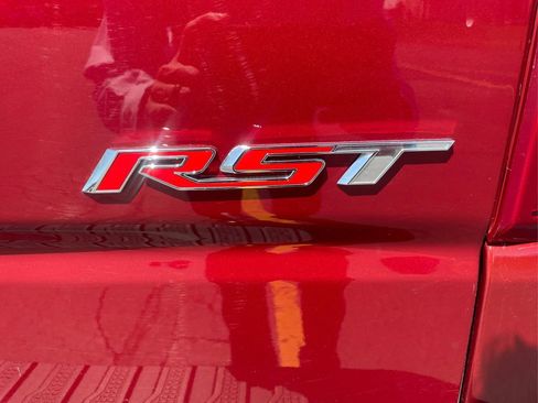 Used 2020 Chevrolet Silverado 1500 RST AWD/4WD image 37
