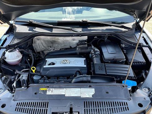 Used 2017 Volkswagen Tiguan Wolfsburg Edition AWD/4WD image 11