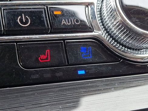 Used 2023 Lincoln Nautilus Reserve w/ Equipment Group 201A image 25