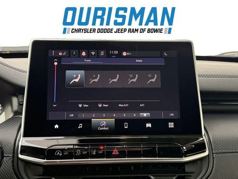 New 2026 Jeep Compass Latitude image 19