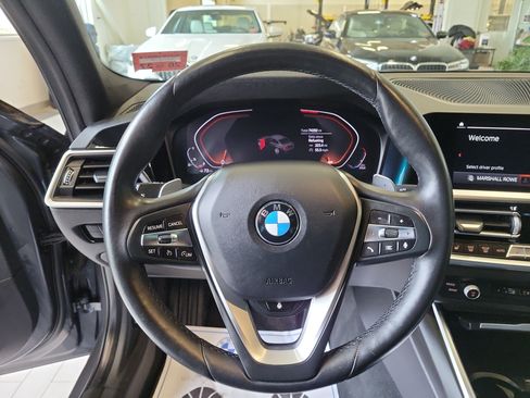 Used 2020 BMW 330i xDrive Sedan w/ Convenience Package AWD/4WD image 21