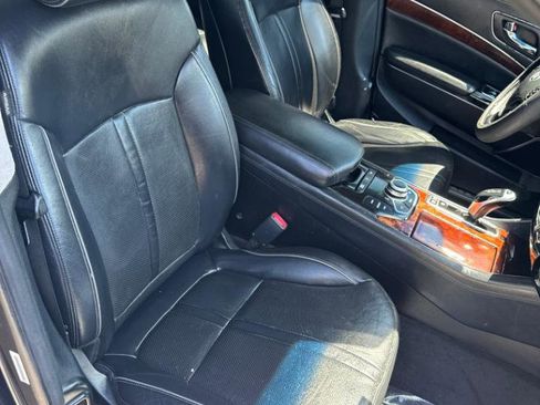 Used 2015 Kia K900 Luxury w/ VIP Package (Discontinued) RWD image 20